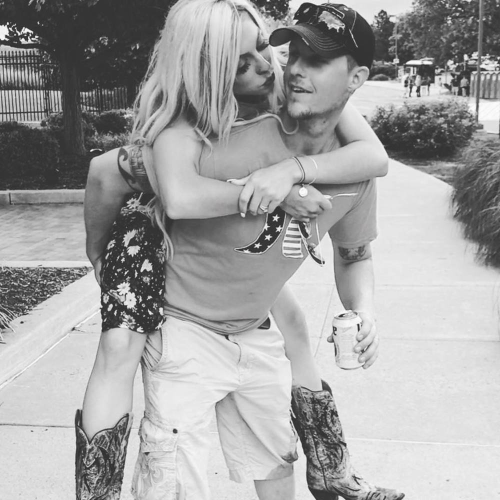 Meet your Posher, Gabrielle